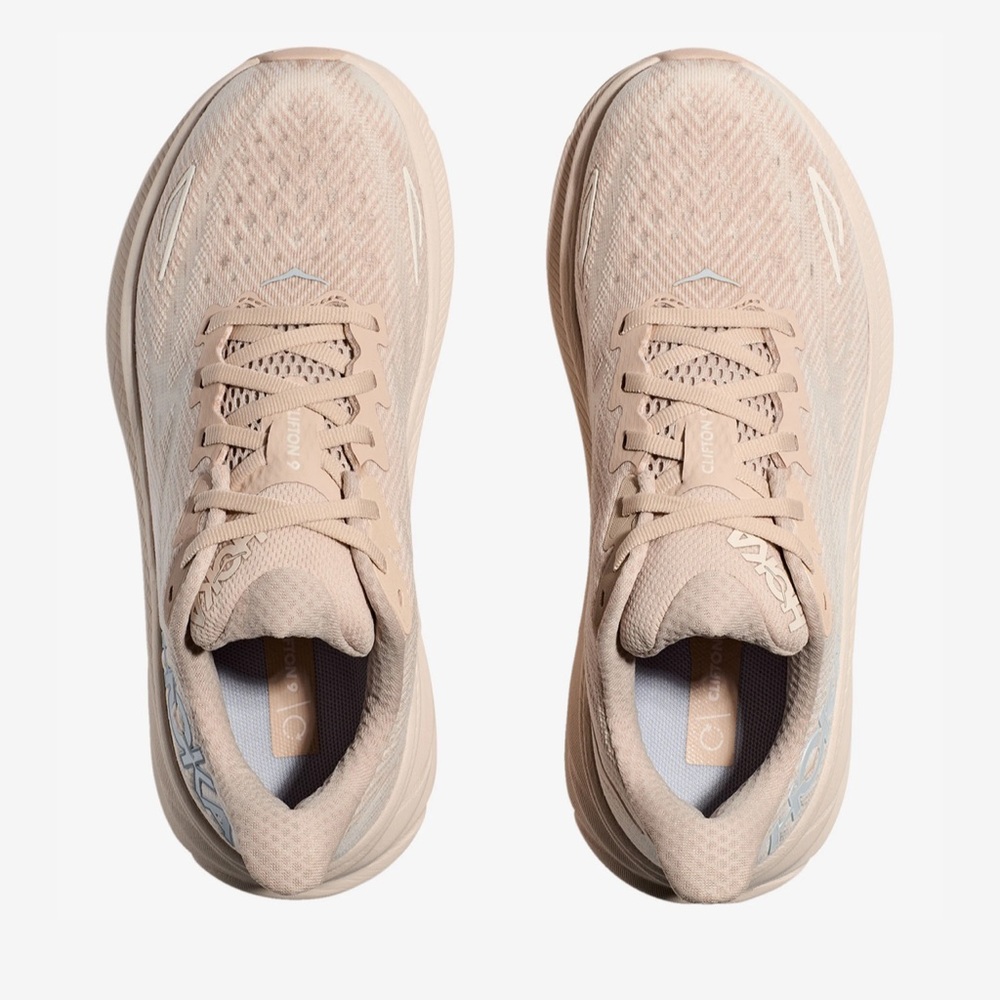 Hoka Clifton 9 sneakers